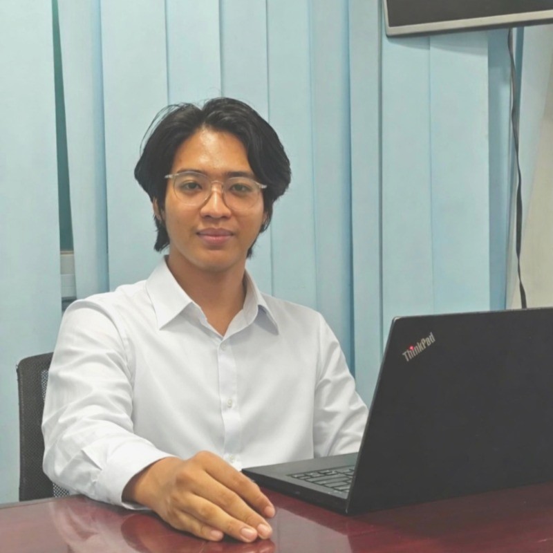Zwe Mann Hein - Professional Mobile Developer Profile